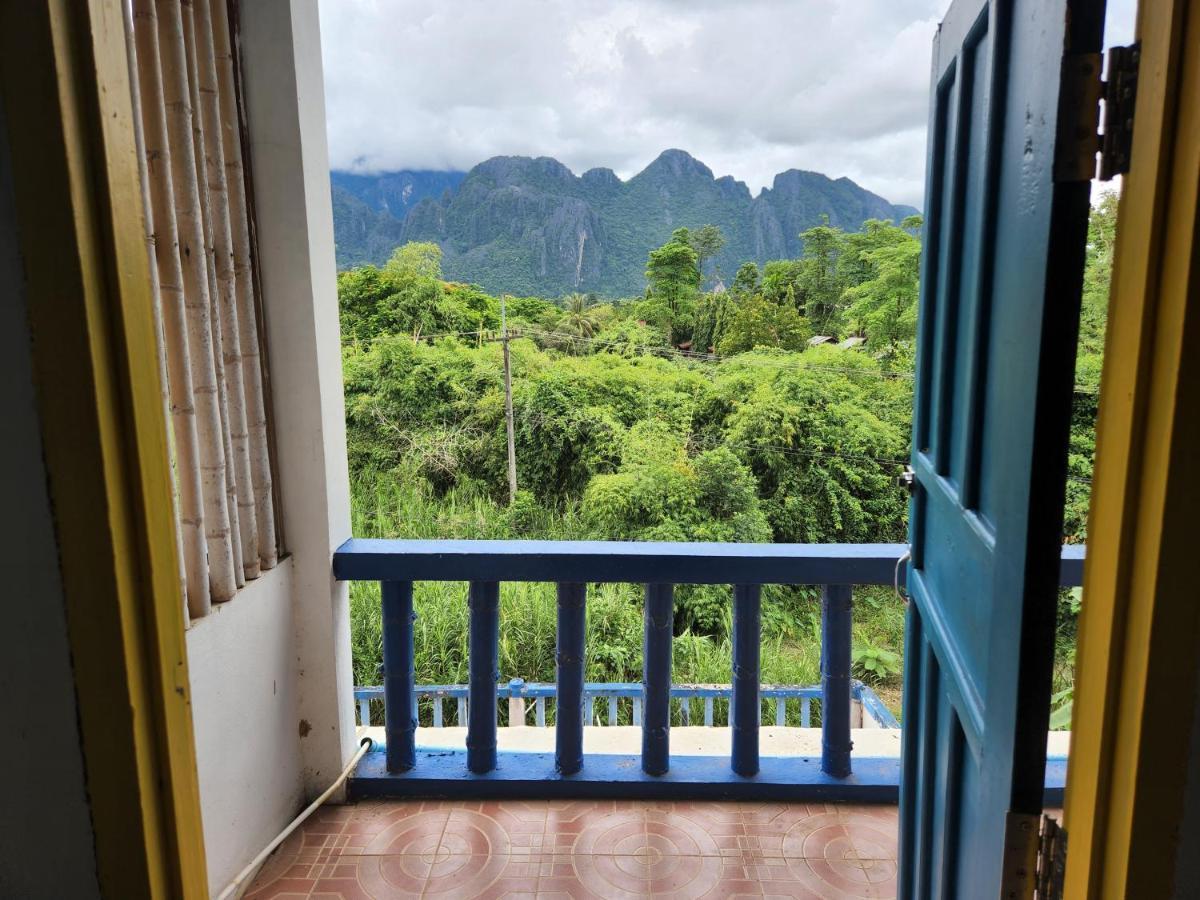 Blue Guesthouse Vang Vieng Dış mekan fotoğraf
