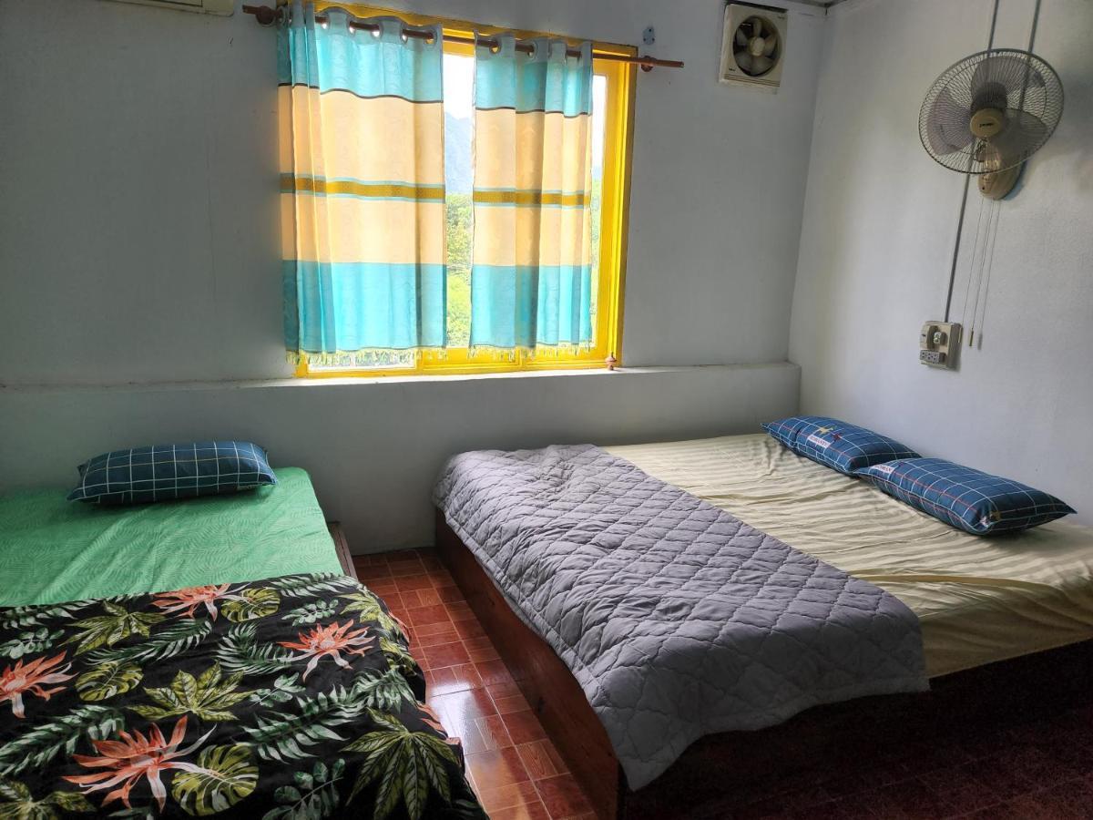 Blue Guesthouse Vang Vieng Dış mekan fotoğraf