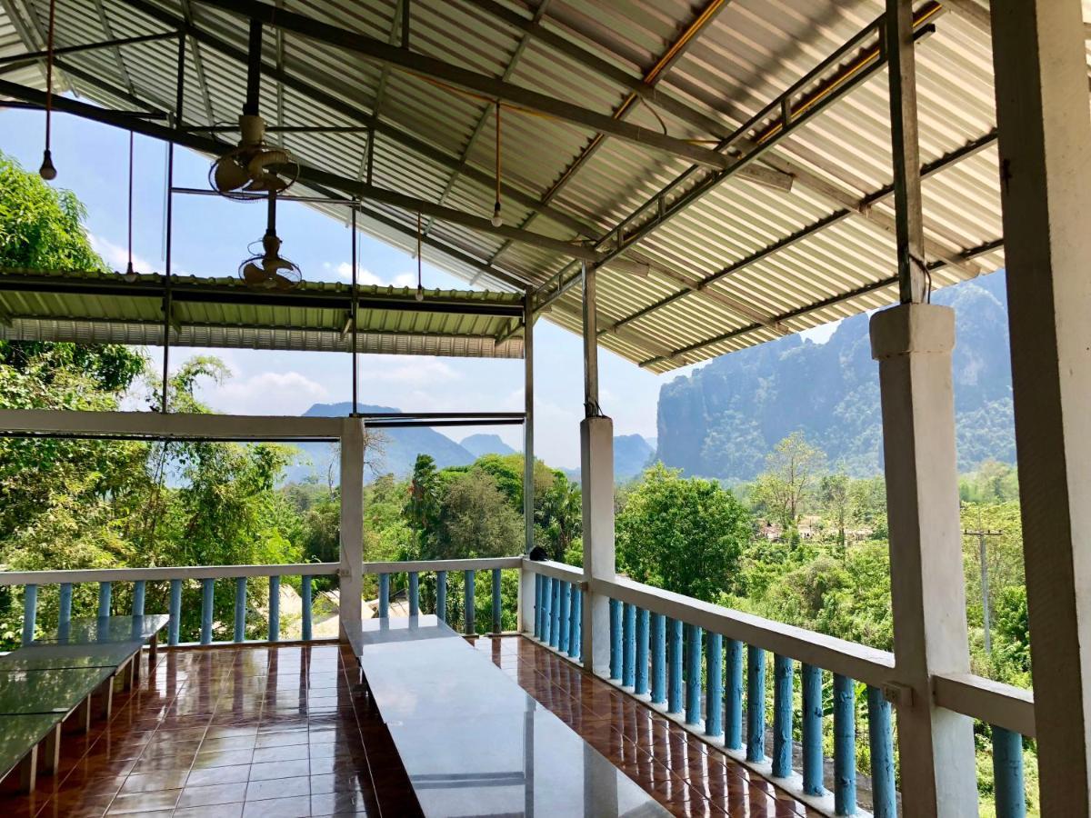 Blue Guesthouse Vang Vieng Dış mekan fotoğraf