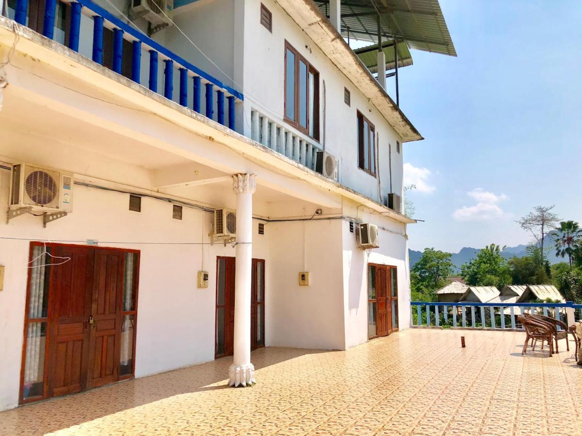 Blue Guesthouse Vang Vieng Dış mekan fotoğraf